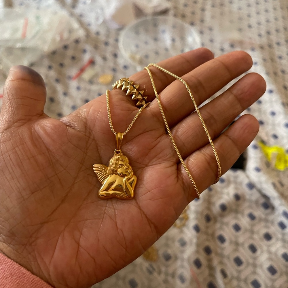 18k Saudi gold necklace 18inch